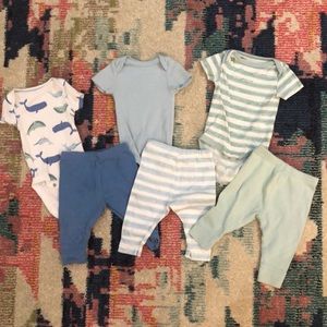 Newborn outfit sets